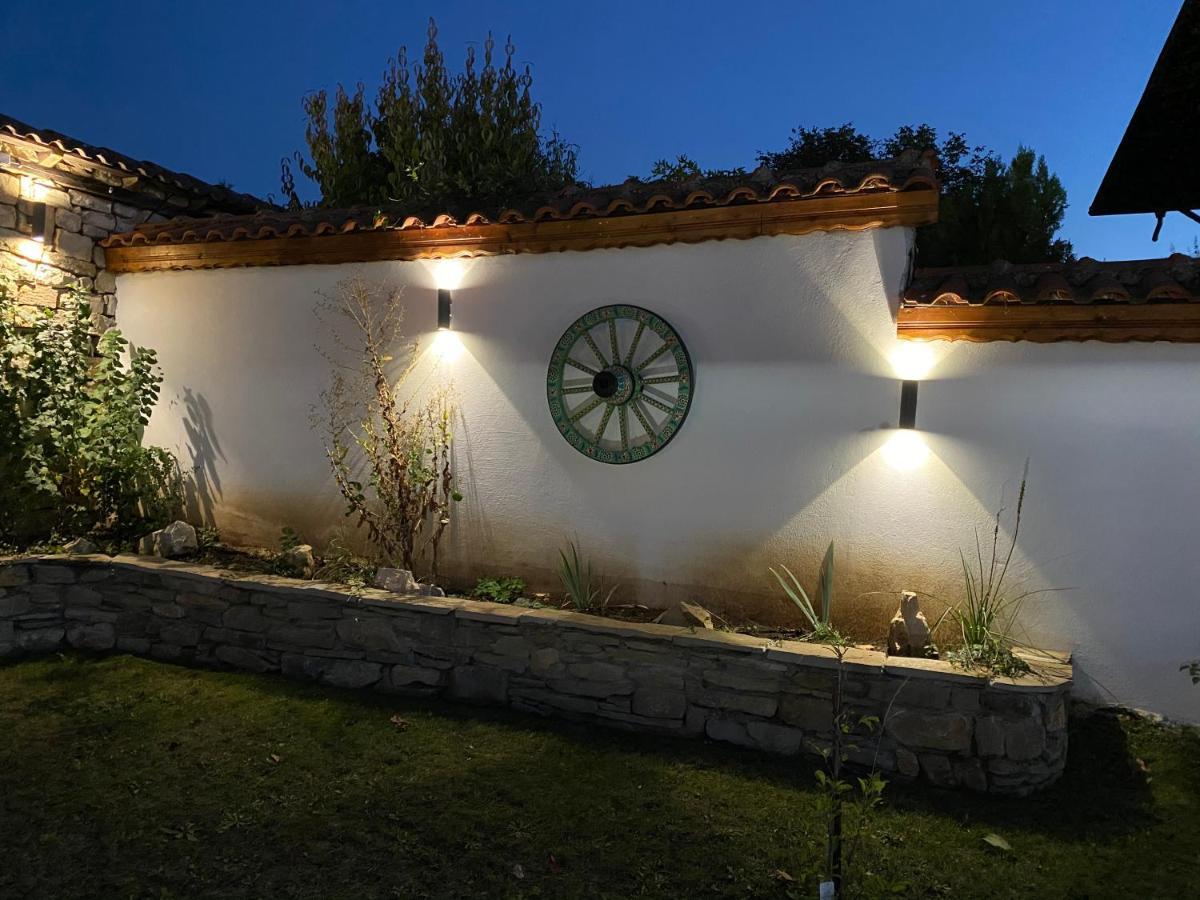 Angliiska Vila Arbanasi Esterno foto