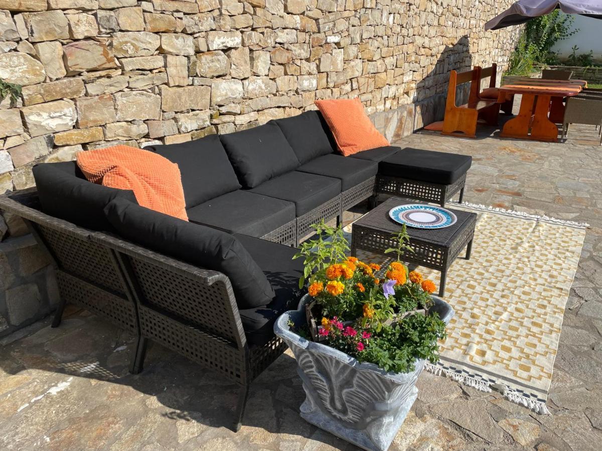 Angliiska Vila Arbanasi Esterno foto